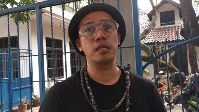 Tanggapan Ruri Wantogia Soal Charlie Van Houten Yang Jadi Vokalis New Repvblik Showbiz Liputan6 Com