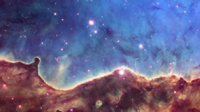 <p>Tampilan Carina Nebula hasil tangkapan Teleskop Hubble. (Kredit: NASA, ESA, and the Hubble Team)</p>