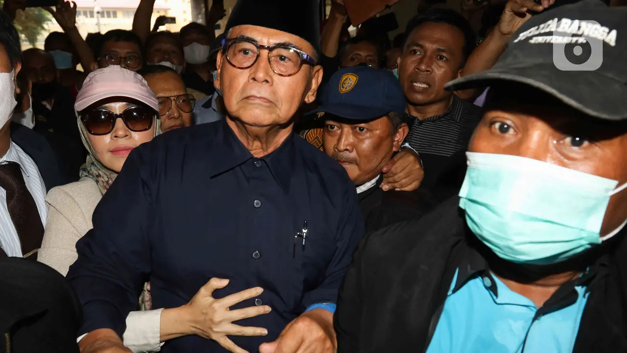 Panji Gumilang