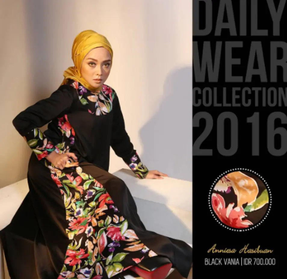 Terry Putri menggunakan baju rancangan Anniesa Hasibuan. (Instagram/anniesahasibuandaily)