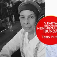 5 Fakta Seputar Meninggalnya Ibunda Terry Putri. (Desain: Nurman Abdul Hakim/Bintang.com)