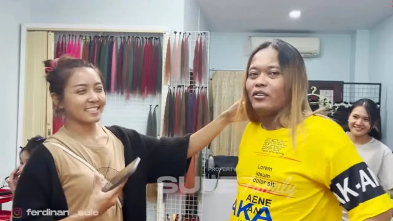 Sule ubah gaya rambut