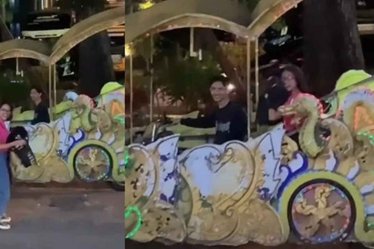 Dijemput ayang dengan odong-odong (TikTok/@yayangmuuu_)