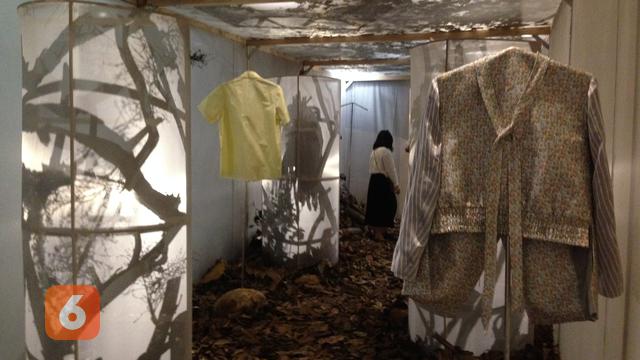 Instalasi Kolaborasi Tangan X Lianggono