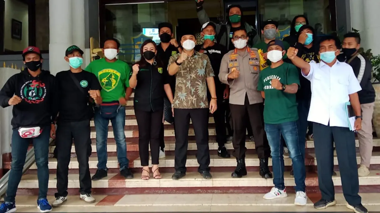 Bonek, Pemkot Surabaya, Persebaya Surabaya
