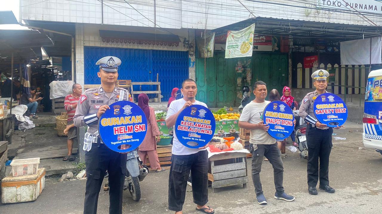 Blusukan ke Pasar, Satlantas Pekanbaru Tekankan Keamanan dan Ketertiban Selama Pilkada