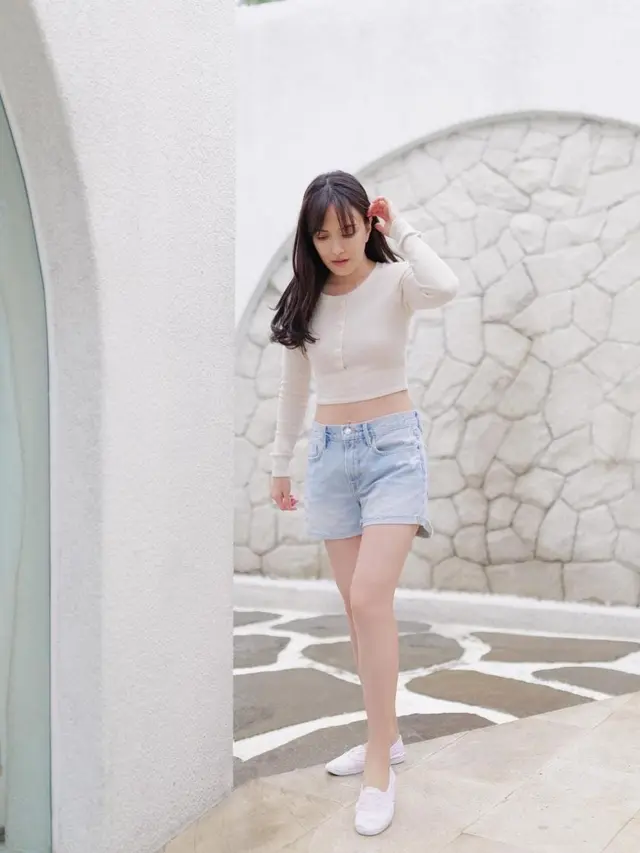 Pesona Shandy Aulia Bak Anak SMA