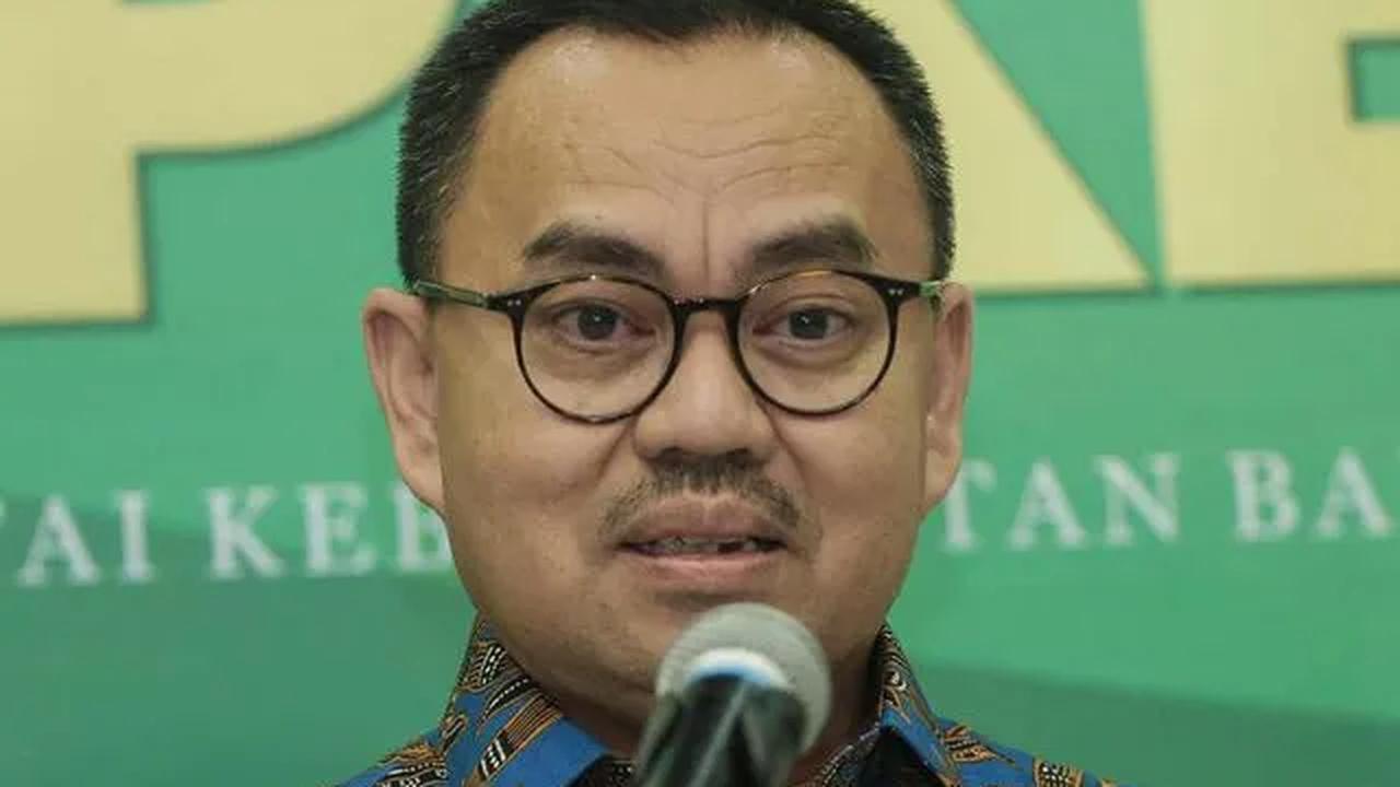 Dia pun mengusulkan, demi mengakhiri polemik, sebaiknya penilaian diserahkan kepada FIFA.