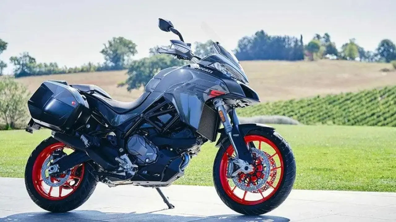 Ducati Multistrada V2