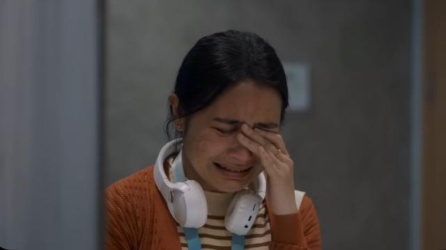 Prilly Latuconsina di Film "Bolehkah Sekali Saja Kumenangis" (Instagram/@prillylatuconsina96)