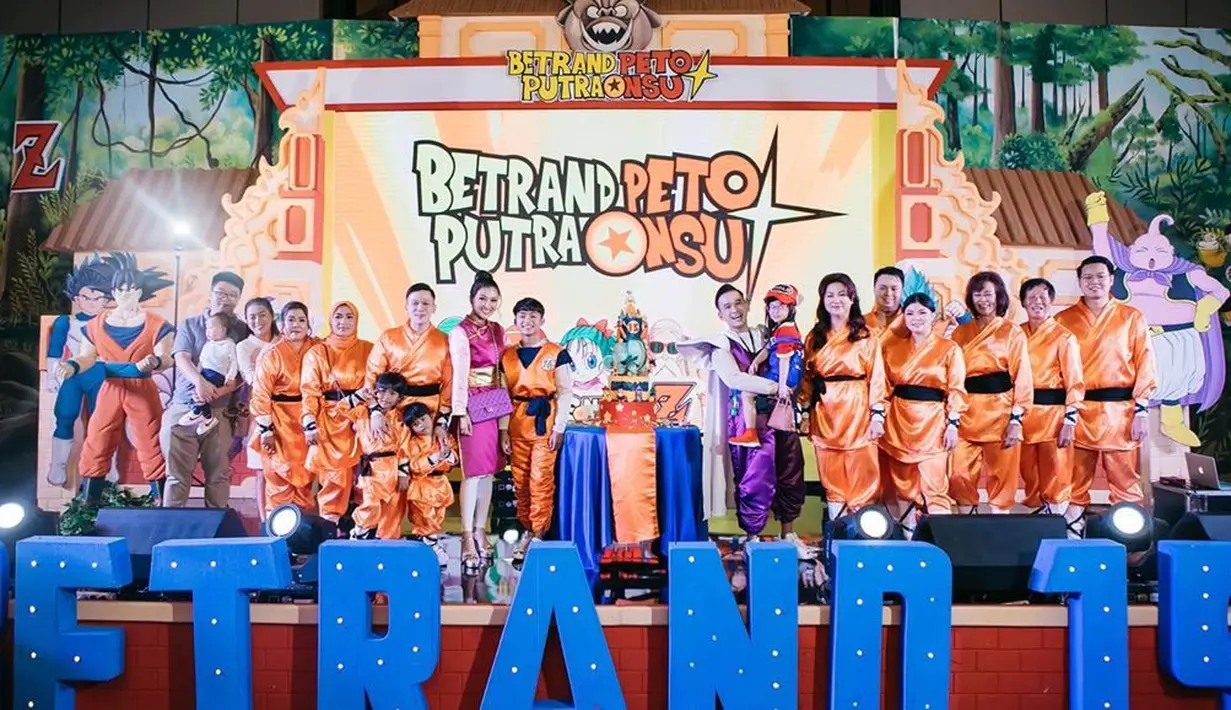 Betrand Peto Ultah (Instagram/jordionsu)