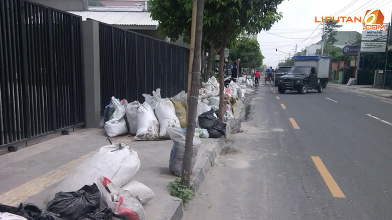 karung-yogya-150218b.jpg