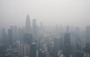 Asap Kebakaran Hutan Meluas ke Jakarta, Warga Diimbau Tak Panik