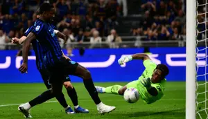 Tinggal Selangkah Lagi, Transfer Zion Suzuki ke PSG Malah Runtuh, Apa yang Terjadi?