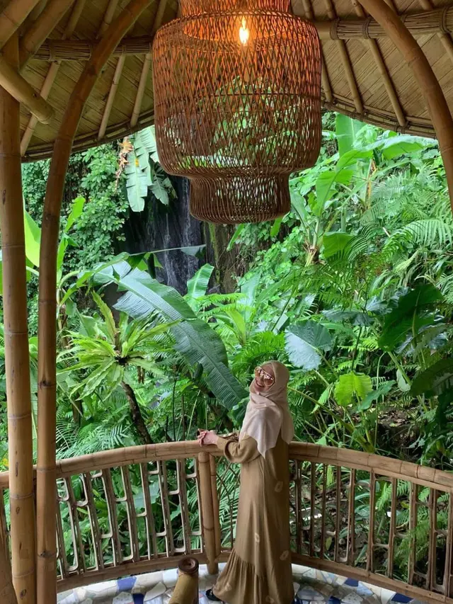 Potret Inneke Koesherawati (Instagram/@inekekoes)