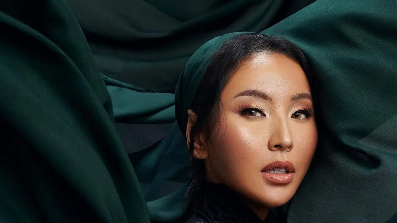 6 Selebriti Mualaf Ini Rayakan Lebaran Pertama di Tahun 2021, Penuh Berkah