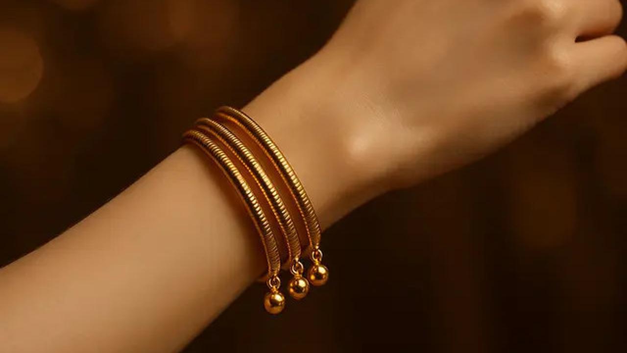 8 Model Gelang Lilit Korea Krincing, Bikin Penampilan Elegan dan Menarik