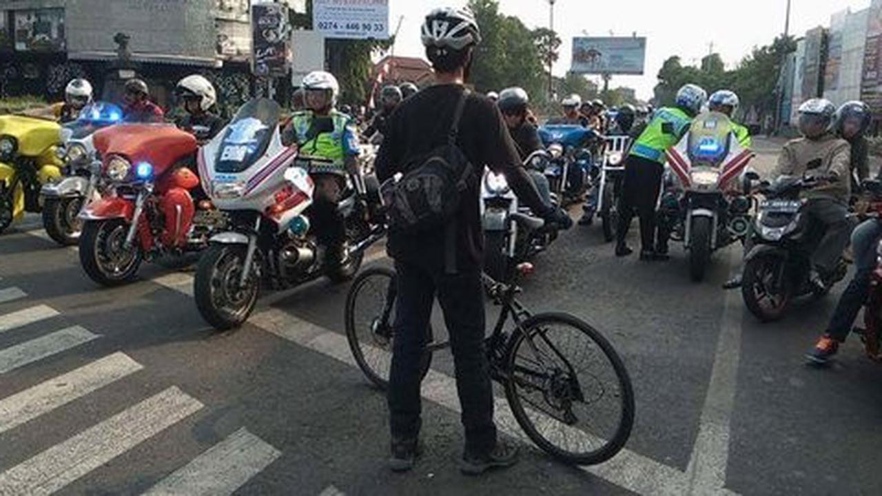 Komjen (Purn) Nanan ancam pecat pengendara moge arogan di jalan