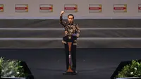 Presiden Joko Widodo atau Jokowi memberikan sambutan dalam acara pengukuhan pengurus Dewan Pimpinan Pusat (DPP) Partai Hanura 2016-2020 di Sentul International Convention Center (SICC), Bogor, Rabu (22/2). (Liputan6.com/Johan Tallo)