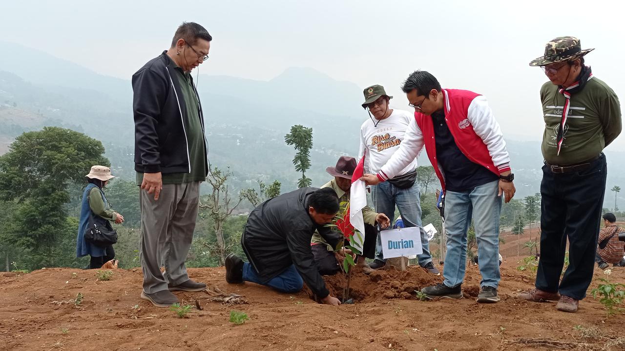 Dukung Program Eco Green, ATVSI dan Odesa Tanam 1.000 Pohon di KBU Wilayah Timur