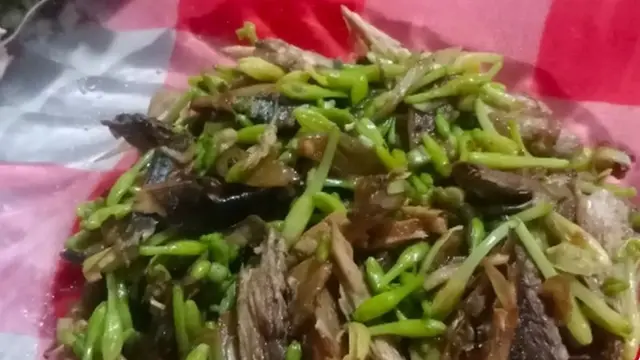 Bunga Pepaya Pindang Sambal Embe
