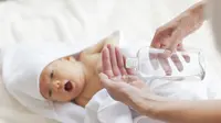 Ilustrasi baby oil (sumber: iStock)