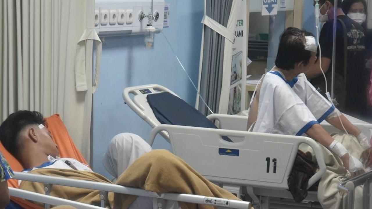 Mensos Tinjau Korban Ledakan SMAN 72 Jakarta, Pastikan Pemulihan Trauma Berkelanjutan