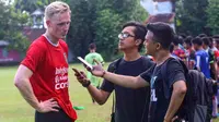 Marquee player Bali United, Nick Van Der Velden, berambisi memberi poin pertama bagi tim barunya di Liga 1 2017. (Bola.com/Muhamad Qomarudin)