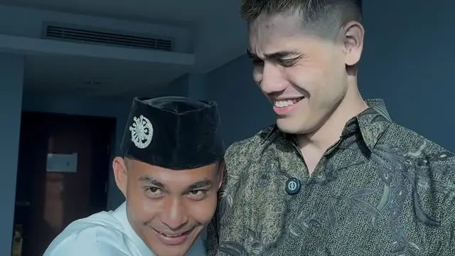 Potret Aisar Khaled Jadi Saksi Nikah Karyawannya (credit: instagram/aisar_khaledd).