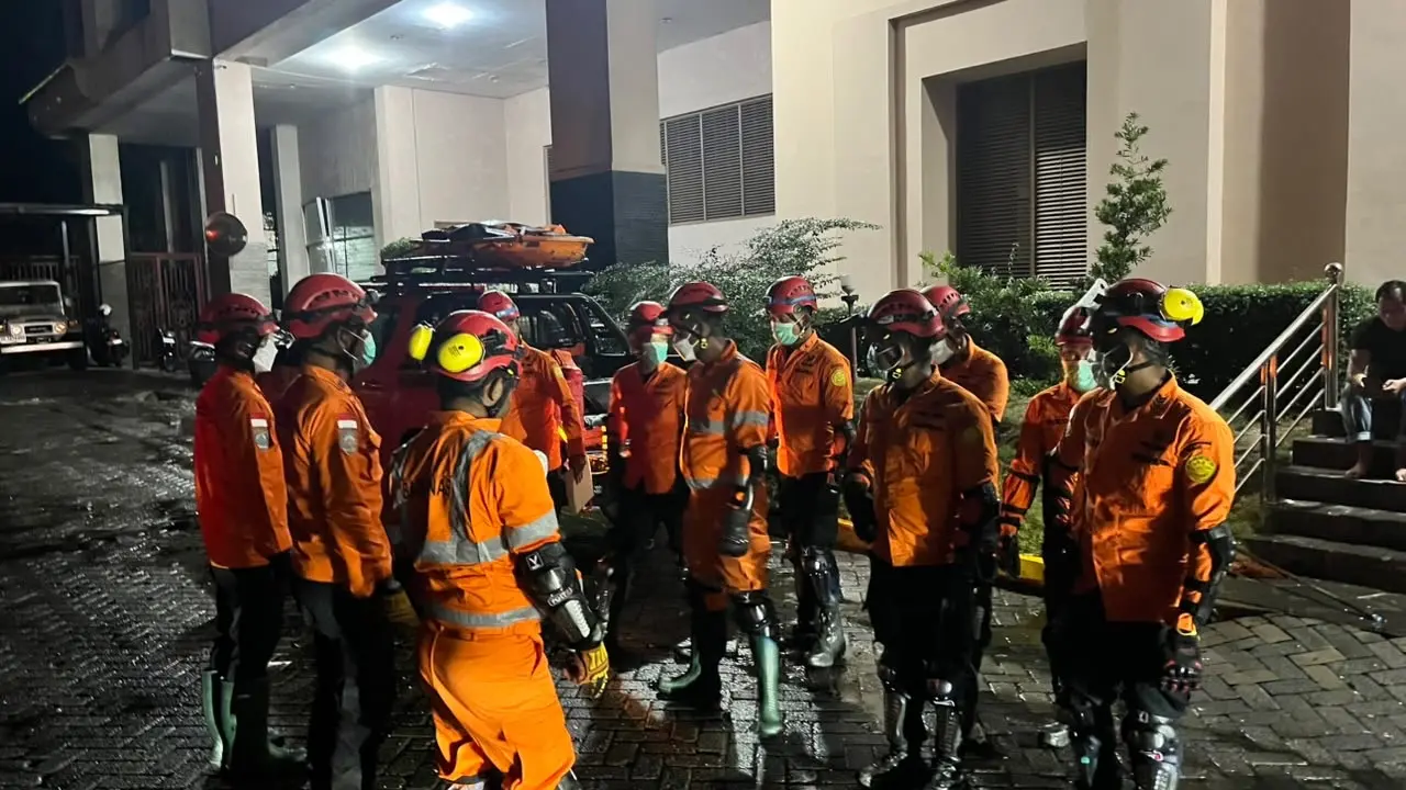 Basarnas kerahkan USAR dan drone termal dalam pencarian korban ledakan Medan.