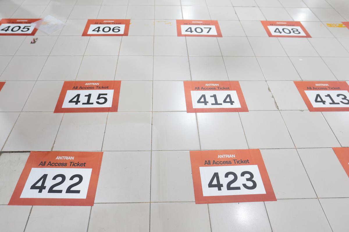 Satu Jam Berburu Diskon di Imperfect Sale