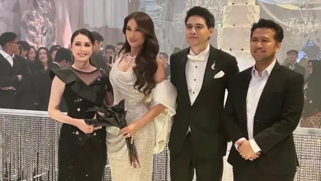 Potret Buket Bunga Hitam Unik Calla Lilly di Resepsi Luna Maya, Ini Makna di Baliknya