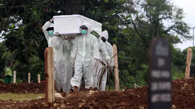 FOTO: Sepekan Dibuka, 350 Lebih Jenazah Dimakamkan dengan Protokol COVID-19 di TPU Srengseng Sawah