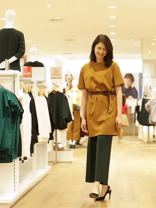 Laura Basuki (Bambang E Ros/Fimela.com)