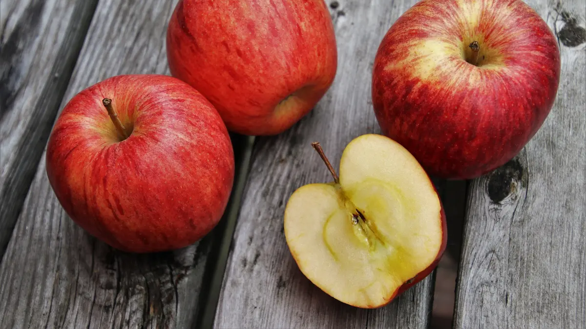 Manfaat Tak Terduga Makan Satu Buah Apel, Kurangi Risiko Kanker