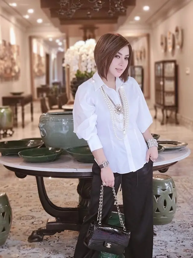 Syahrini. (Foto: Instagram @princessyahrini)