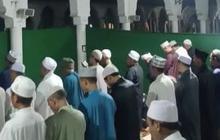 Bukan Arab, di Masjid Indonesia ada Tarawih dengan Durasi Terlama, Lafalkan 30 Juz Alquran