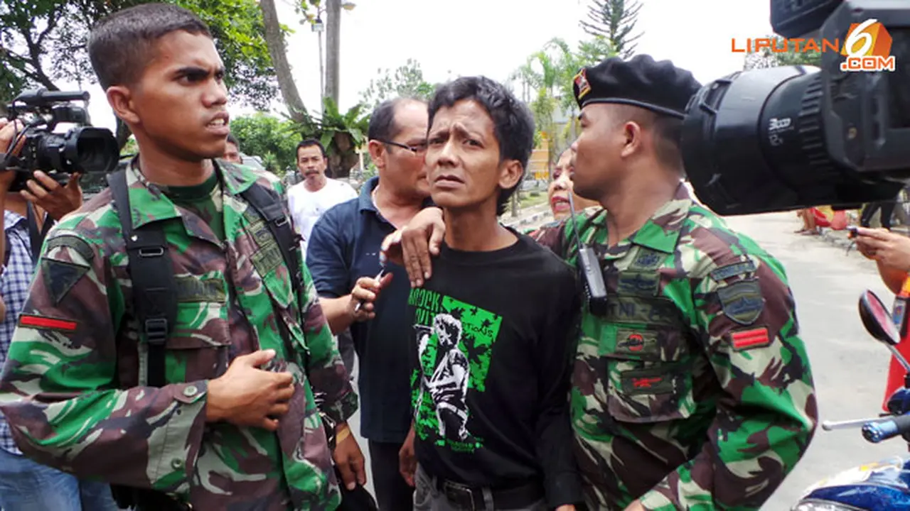 napi-gusta-serahkan-diri130713c.jpg