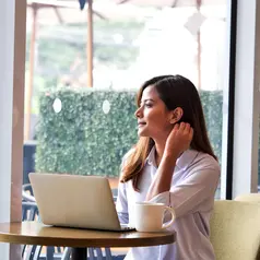 Sederhana Tapi Berwibawa, 6 Zodiak Ini Punya Aura Berkelas./Copyright depositphotos.com/chayathon