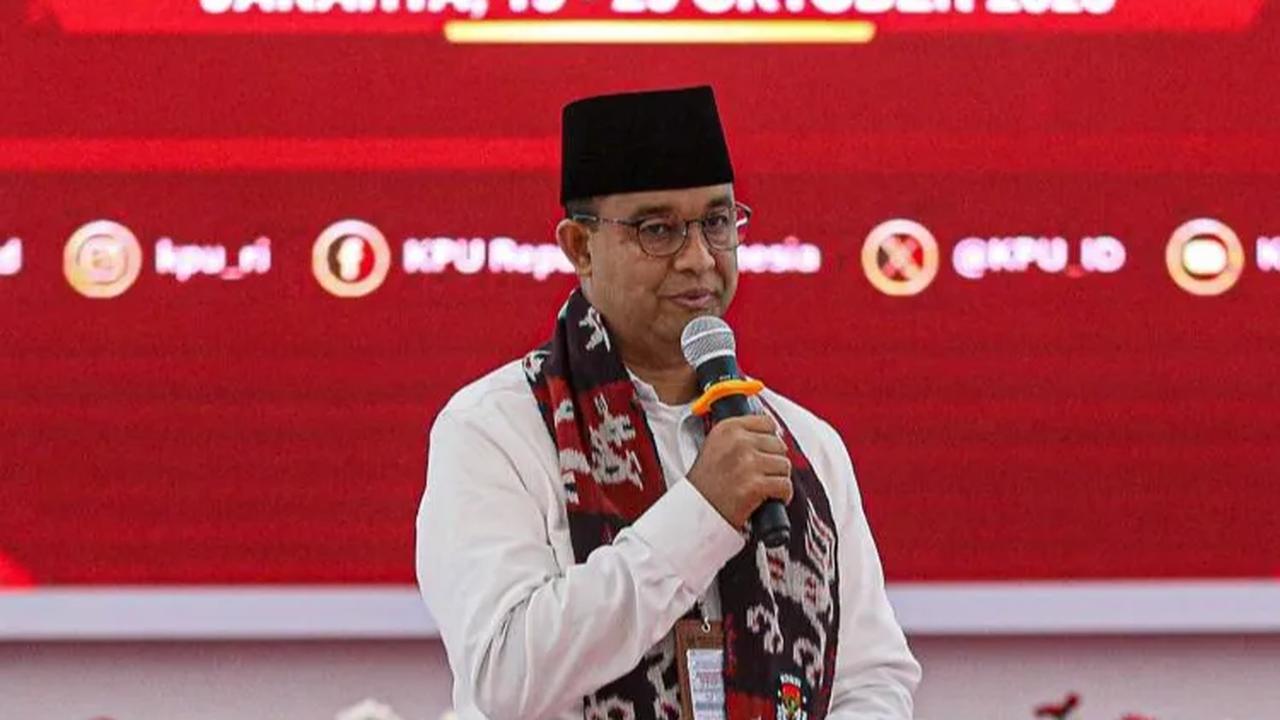 VIDEO: Suara Anies Bergetar, Tangis di Markas NasDem Bikin Haru Sebelum ke KPU