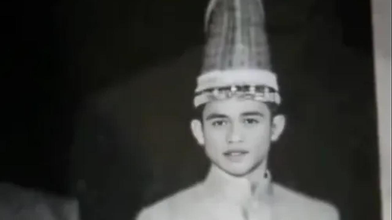 Wajah Maruli pun sangat tampan. Bahkan, warganet menilai bahwa wajah Maruli saat SMA mirip seperti aktor Mandarin.<br>