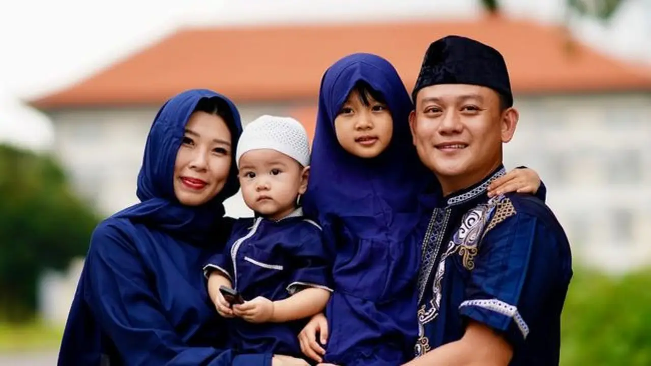 Bobon Santoso: Dulu Istri Konghucu, Nikah Sama Aku Jadi Kristen (credit: instagram/bobonsantoso)