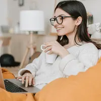 Morning Person atau Night Owl? Temukan Sisi Unik Zodiakmu! | copyright pexels.com/Vlada Karpovich