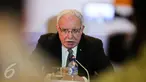 Menteri Luar Negeri Palestina, Riad Al Maliki pada  konferensi pers International Conference On the Questions of Jerussalem di Jakarta, Senin (14/12). Maliki memberi penjelasan terkait kondisi Yerusalem saat ini. (Liputan6.com/Faizal Fanani)