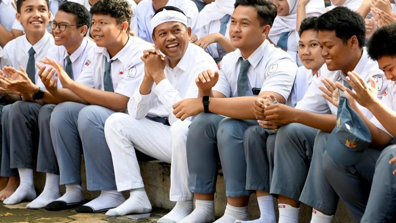 VIDEO: Ancaman Demul ke Pelajar Langgar Jam Malam "Kalau Dibacok, Biaya RS Tak Dibantu!"