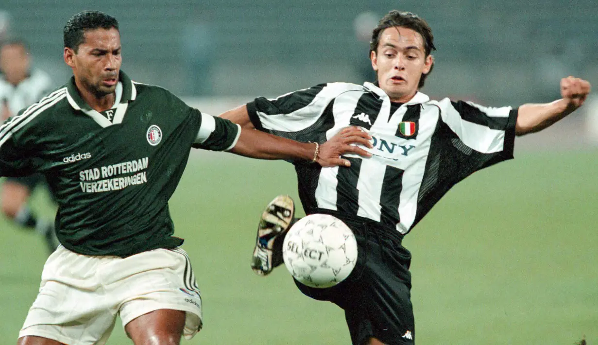 7. Filippo Inzaghi - Sebelum meraih sukses bersama AC Milan, pemain yang mempunyai julukan Superpippo ini pernah berseragam Juventus. Saat itu ia menjadi duet maut bersama Del Piero di lini depan Nyonya Tua. (AFP/Oudenaarden)