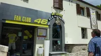 Icip-icip Pizza Sambil Nobar MotoGP di Kafe Valentino Rossi