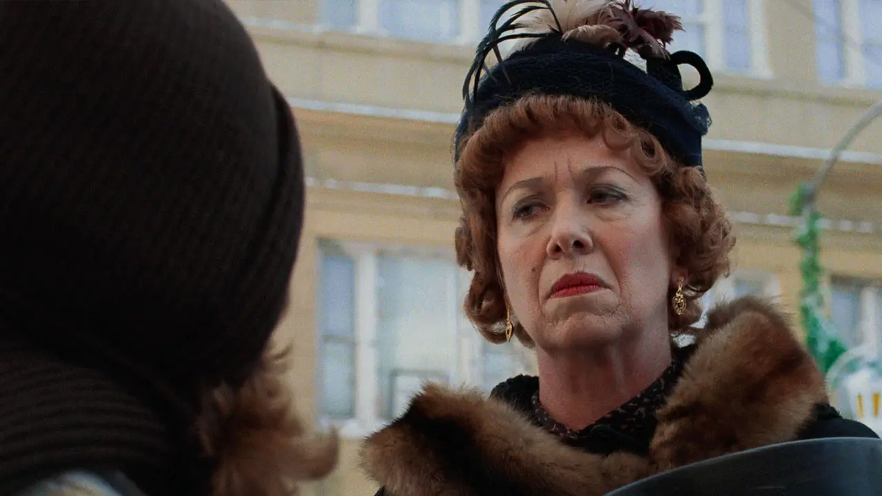 Actress Polly Holliday, Best Known for 'Alice' Series, Dies at 88