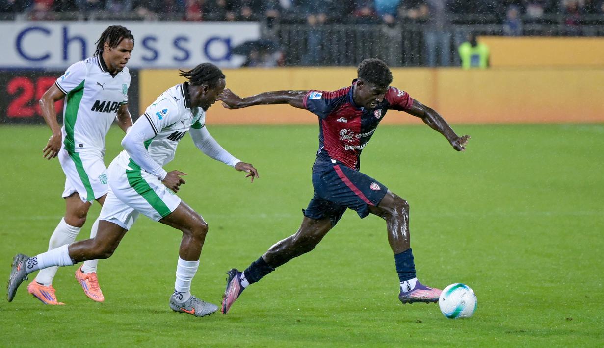 Kedua tim memainkan pekan kesembilan Serie A dengan misi kembali ke jalur kemenangan. (Gianluca Zuddas/LaPresse via AP)