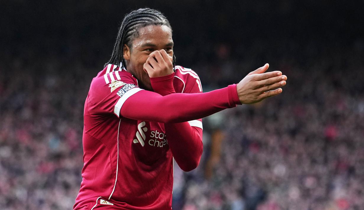 Rio Ngumoha kembali mencuri perhatian dalam kemenangan Liverpool di Liga Inggris 2025/2026, Sabtu (11/04/2026). (AP Photo/Jon Super)